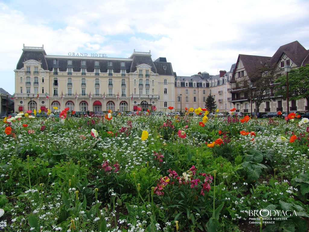 Grand Hotel
